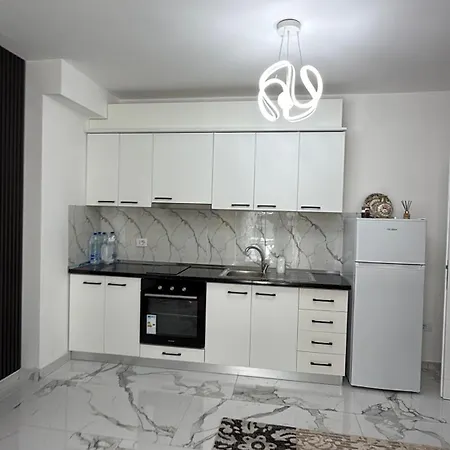 Appartement Royal Shëngjin